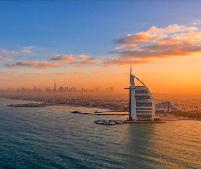 DUBAI - The Heart of the Middle East
